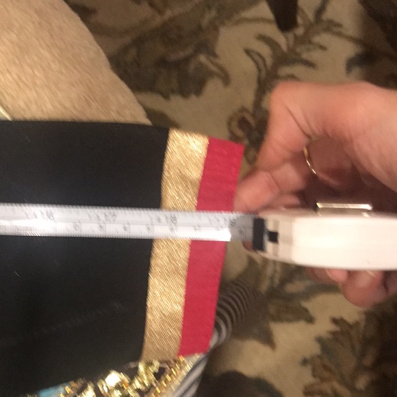 Pakistani 3 piece shalwar kameez - Picture 10 of 12